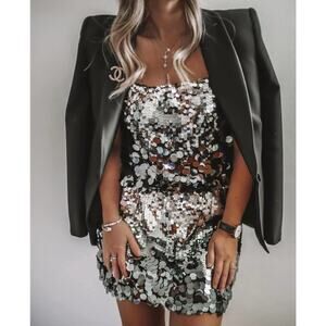 ZARA BLOGGER FAVORITE SEQUIN MINI DRESS SILVER